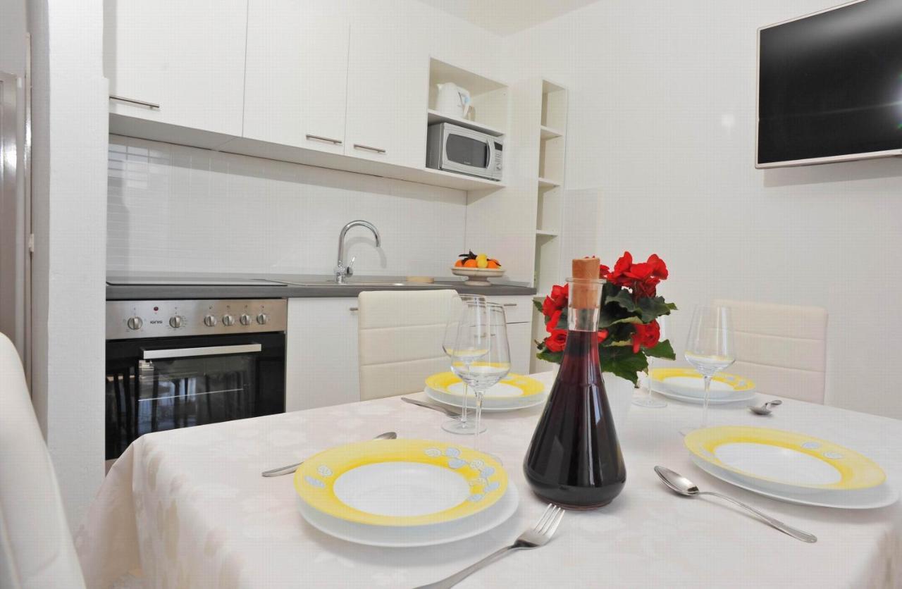 Apartments With A Parking Space Sutivan, Brac - 752 Ngoại thất bức ảnh